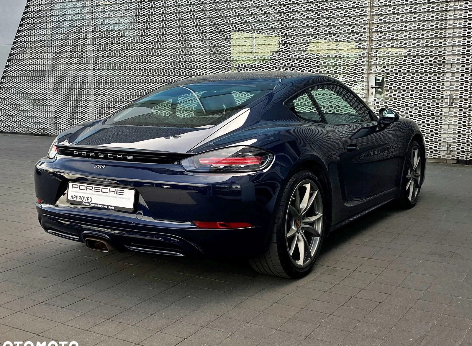 Porsche 718 Cayman cena 289000 przebieg: 25656, rok produkcji 2019 z Jarocin małe 667